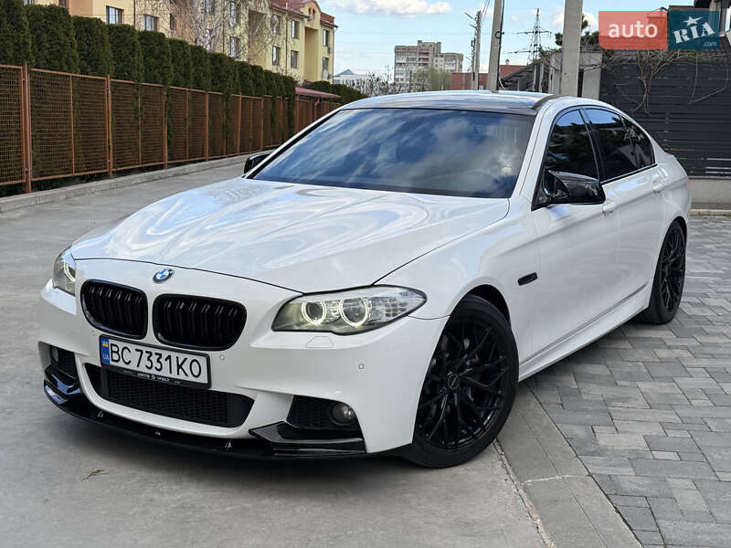 Седан BMW 5 Series 2011 в 
