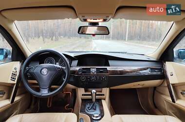 Седан BMW 5 Series 2004 в 