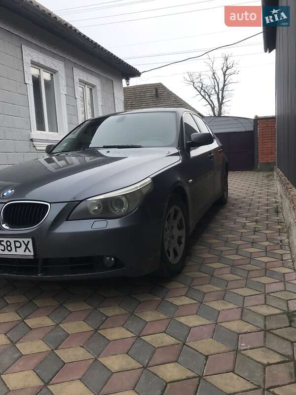 Седан BMW 5 Series 2004 в Болграді фото 5 Седан BMW 5 Series 2004 в Болграді