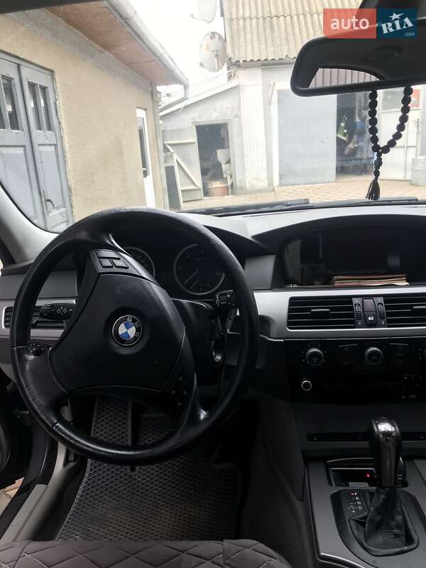 Седан BMW 5 Series 2004 в Болграді фото 11 Седан BMW 5 Series 2004 в Болграді
