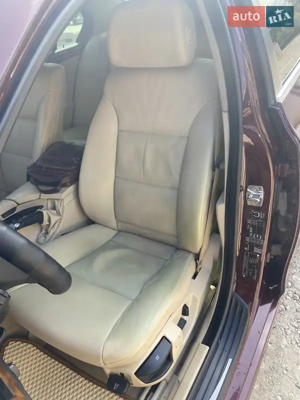 Седан BMW 5 Series 2008 в 