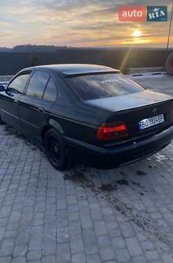 Седан BMW 5 Series 2001 в 