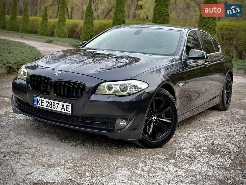 BMW 5 Series 2012