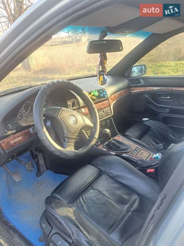 Седан BMW 5 Series 1996 в Вільшанці
