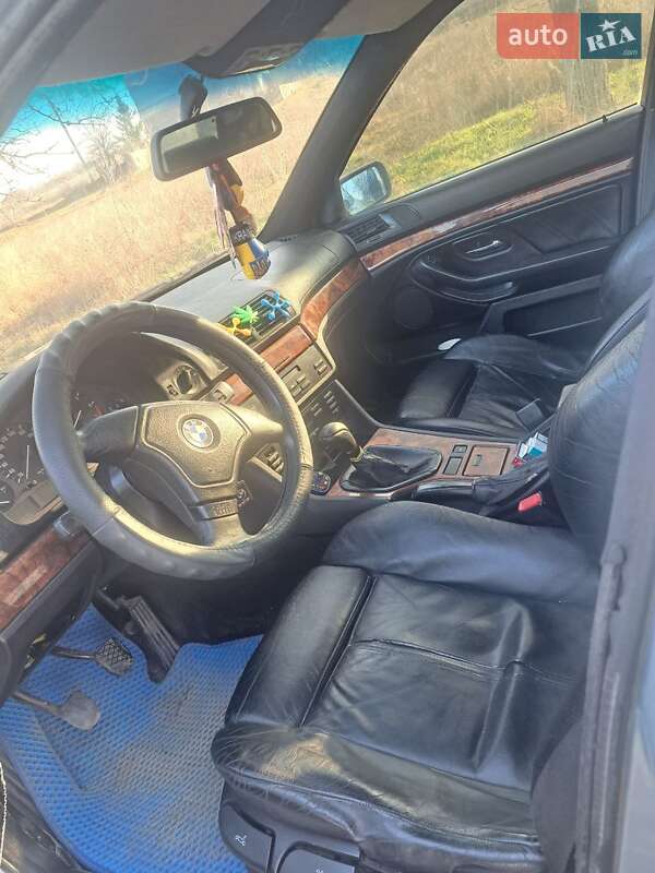Седан BMW 5 Series 1996 в Вільшанці
