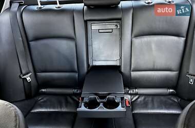 Седан BMW 5 Series 2012 в 