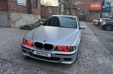 Седан BMW 5 Series 1999 в 