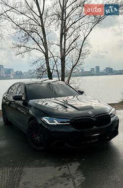 Седан BMW 5 Series 2017 в 