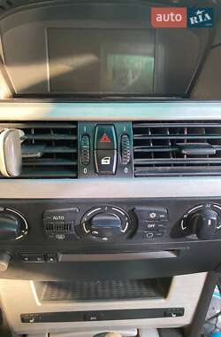 Седан BMW 5 Series 2006 в 