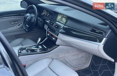 Седан BMW 5 Series 2012 в 