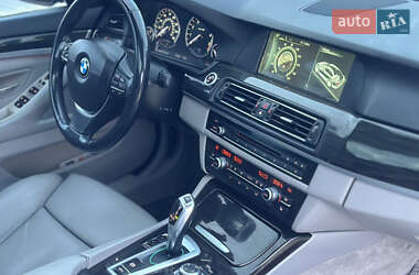 Седан BMW 5 Series 2012 в 