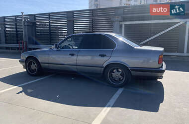 Седан BMW 5 Series 1991 в 