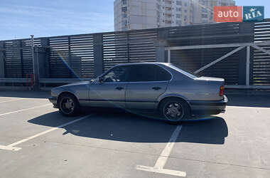 Седан BMW 5 Series 1991 в 
