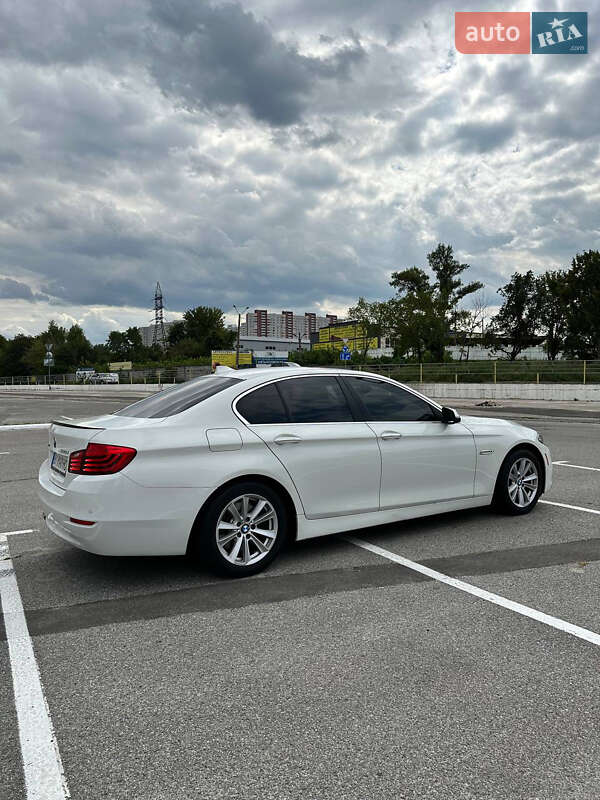 Седан BMW 5 Series 2016 в Києві