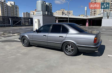 Седан BMW 5 Series 1991 в 