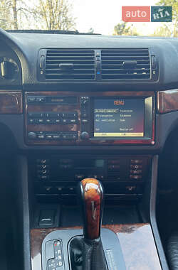 Седан BMW 5 Series 1999 в 