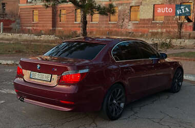Седан BMW 5 Series 2005 в 