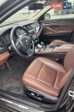 Седан BMW 5 Series 2016 в 