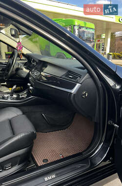 Седан BMW 5 Series 2012 в 