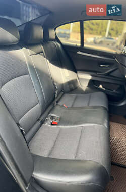 Седан BMW 5 Series 2012 в 