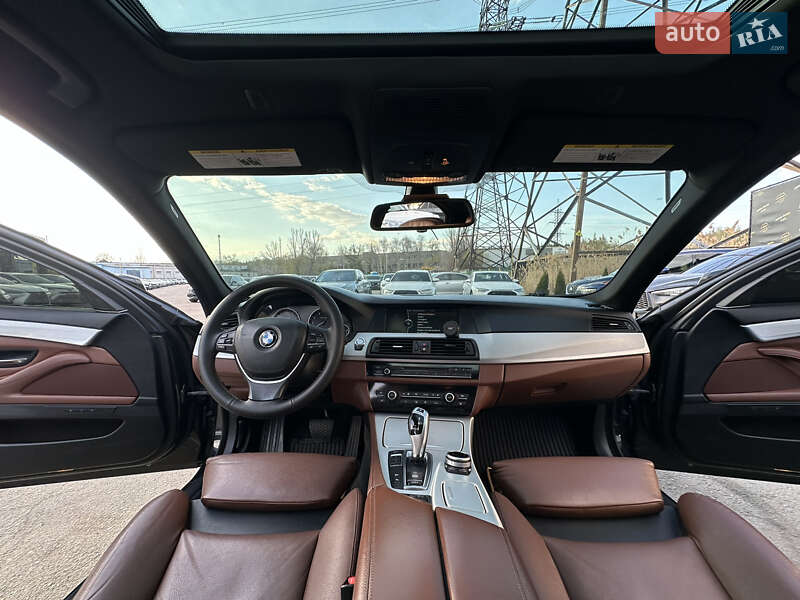 Седан BMW 5 Series 2011 в Харькове