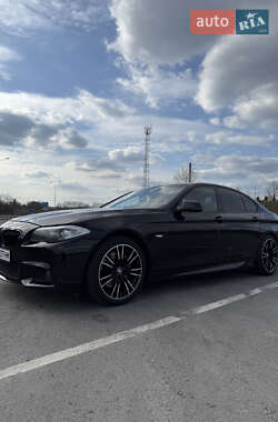 Седан BMW 5 Series 2012 в 