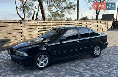 Седан BMW 5 Series 2001 в 