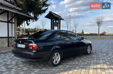 Седан BMW 5 Series 2001 в 