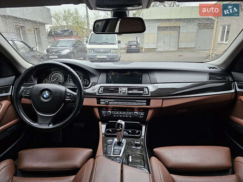 Седан BMW 5 Series 2012 в Одессе