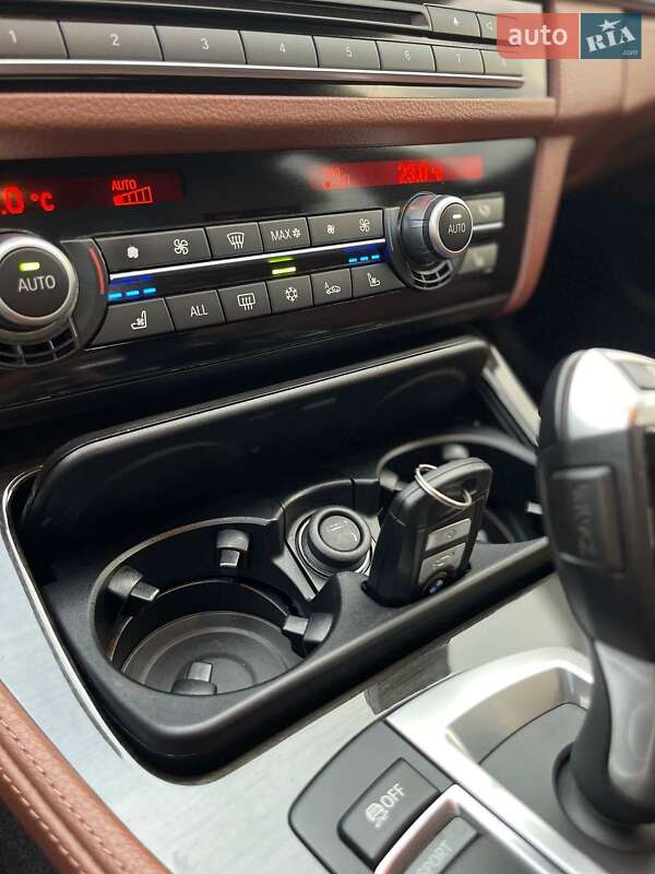 Седан BMW 5 Series 2012 в Одессе