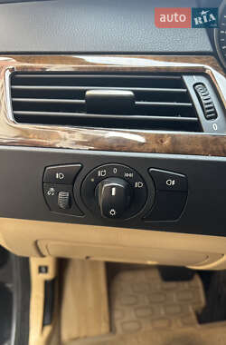 Седан BMW 5 Series 2005 в 