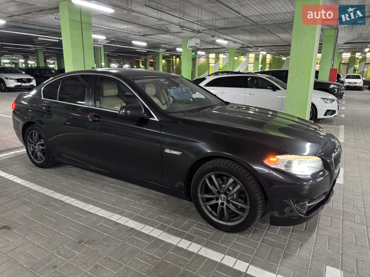2011 BMW 5er - мініатюра 21