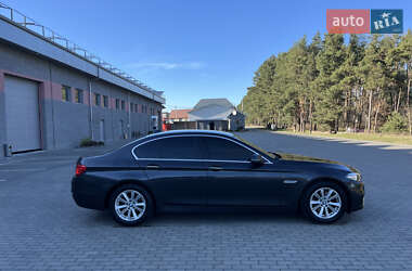 Седан BMW 5 Series 2015 в 