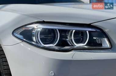 Седан BMW 5 Series 2012 в 