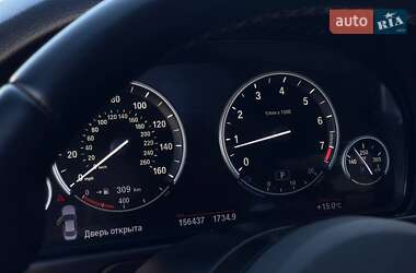 Седан BMW 5 Series 2012 в 