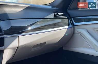 Седан BMW 5 Series 2012 в 