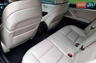 Седан BMW 5 Series 2011 в 