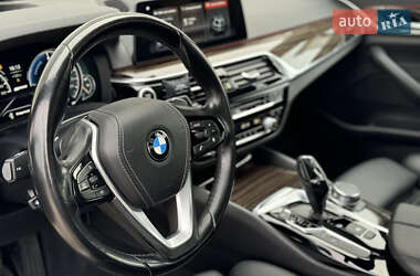 Седан BMW 5 Series 2018 в 