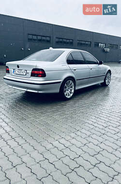 Седан BMW 5 Series 2000 в 