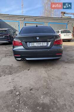 Седан BMW 5 Series 2007 в 
