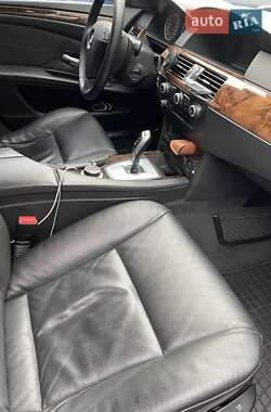 Седан BMW 5 Series 2007 в 