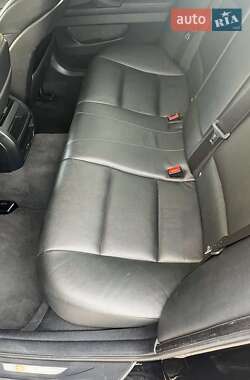 Седан BMW 5 Series 2013 в 