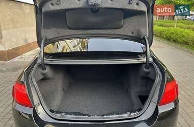 Седан BMW 5 Series 2013 в 