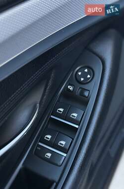 Универсал BMW 5 Series 2012 в 