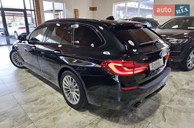 Универсал BMW 5 Series 2017 в 