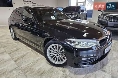 Универсал BMW 5 Series 2017 в 