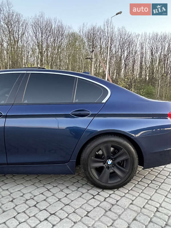 Седан BMW 5 Series 2012 в Львові фото 10 Седан BMW 5 Series 2012 в Львові