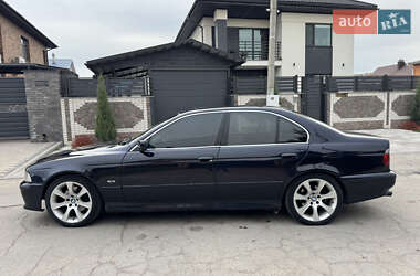 Седан BMW 5 Series 2001 в 