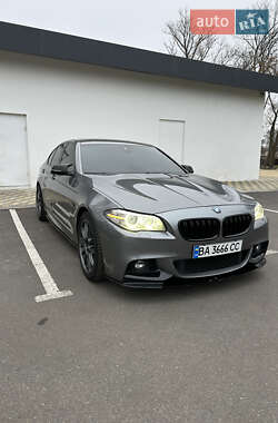 Седан BMW 5 Series 2014 в 