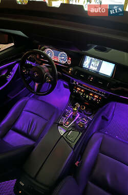 Седан BMW 5 Series 2014 в 